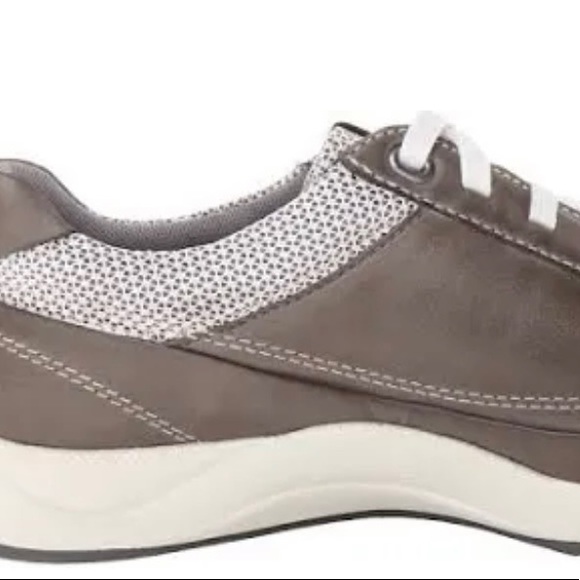 Beautiful Leather New Balance - Picture 5 of 14